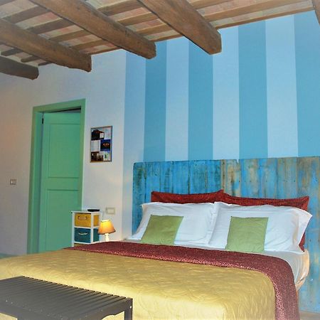 Le Maracla Country House Jesi Exterior foto