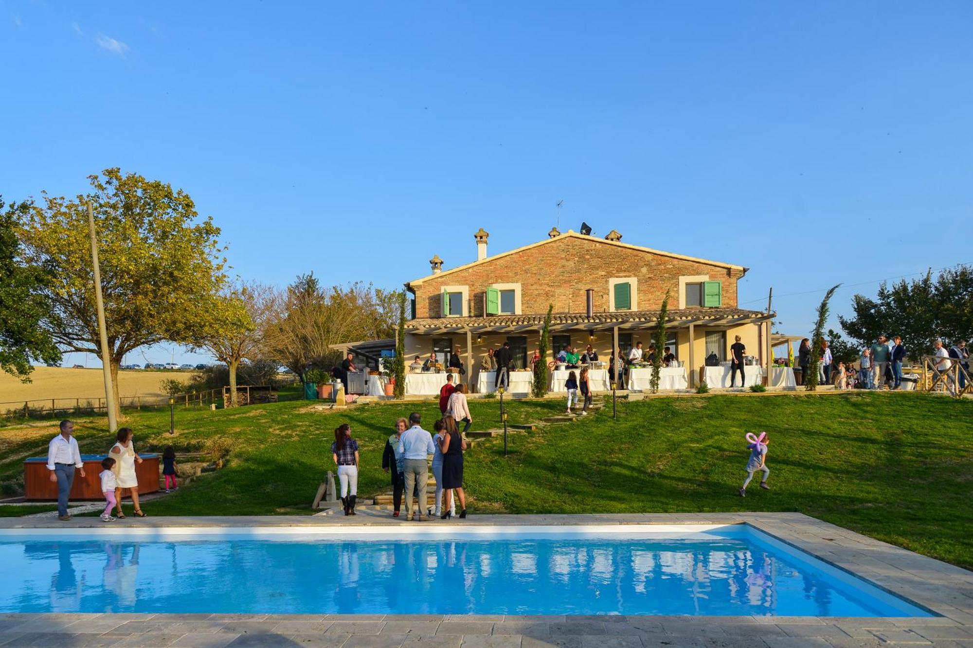 Le Maracla Country House Jesi Exterior foto
