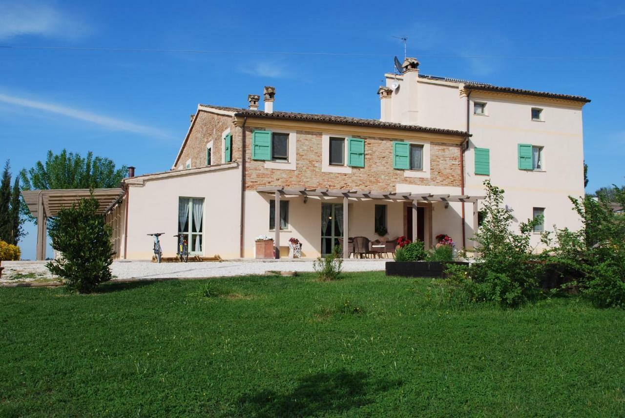 Le Maracla Country House Jesi Exterior foto