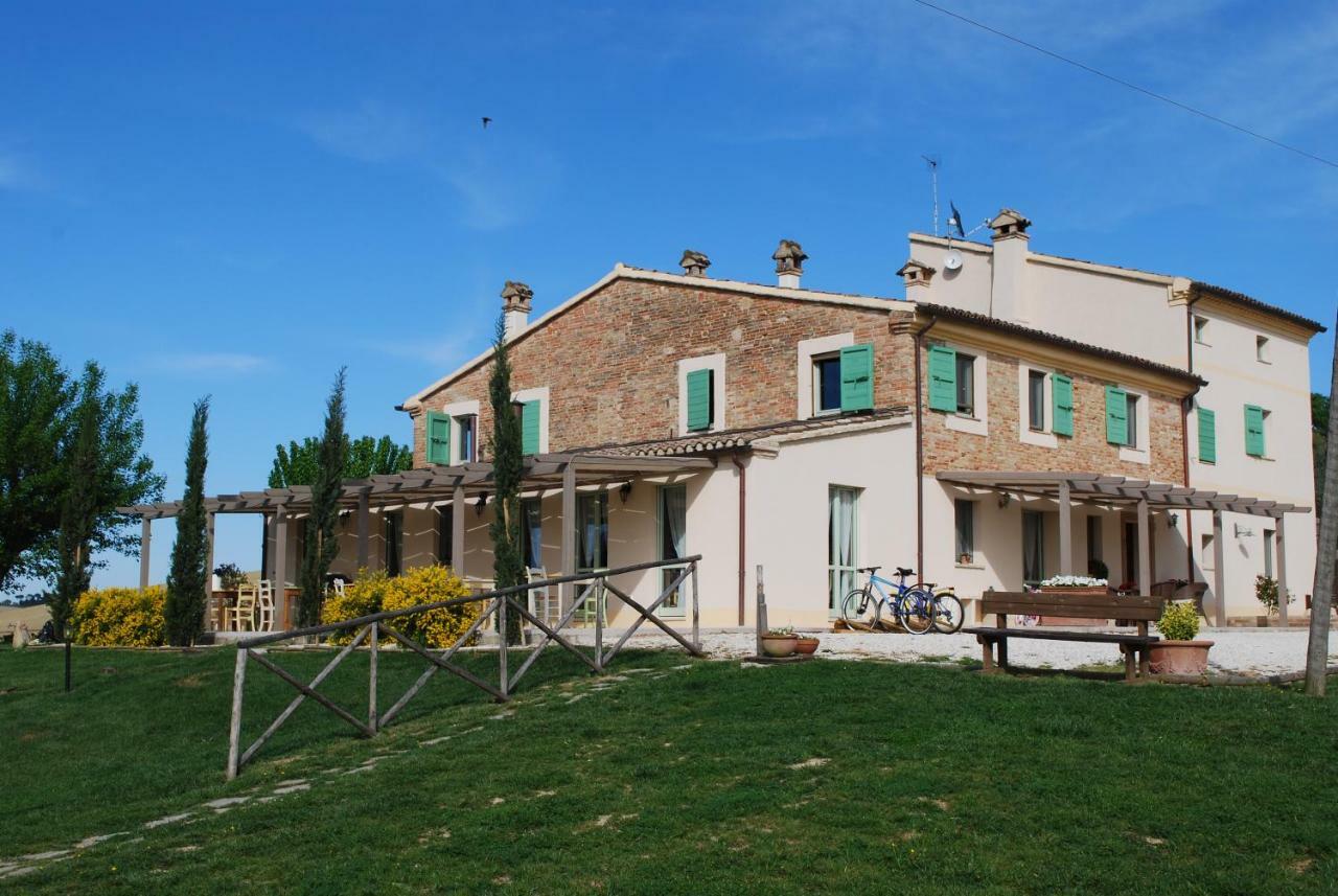 Le Maracla Country House Jesi Exterior foto