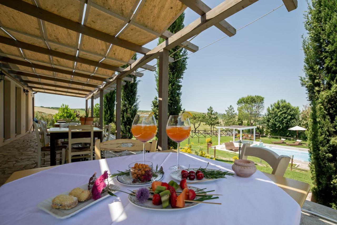 Le Maracla Country House Jesi Exterior foto