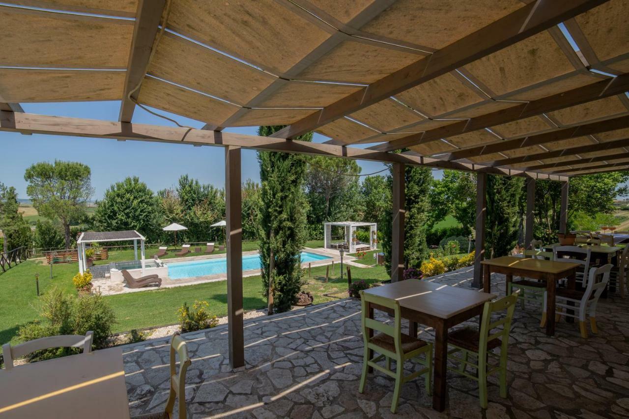 Le Maracla Country House Jesi Exterior foto