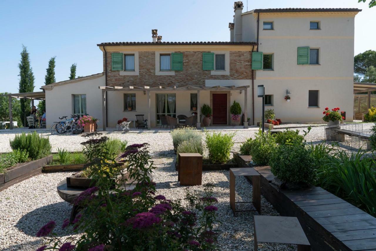 Le Maracla Country House Jesi Exterior foto