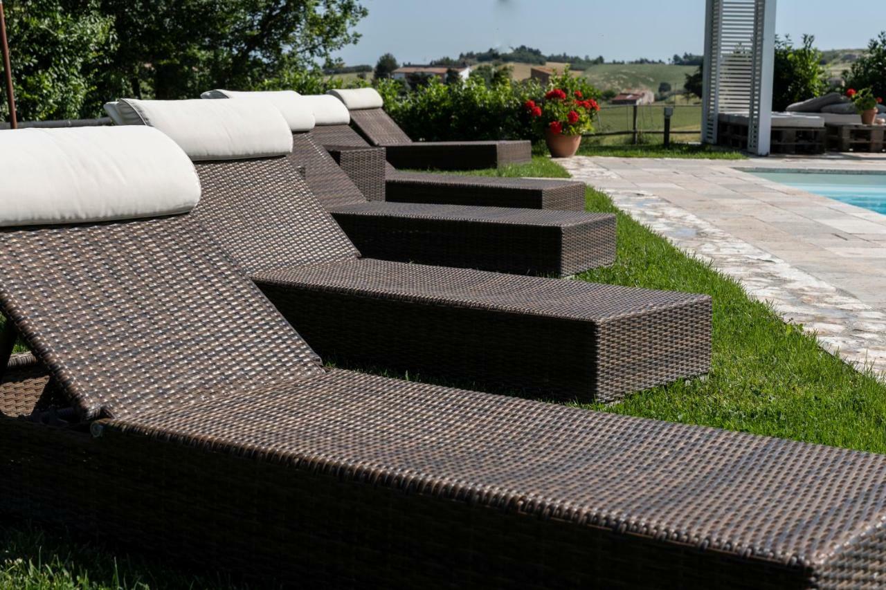 Le Maracla Country House Jesi Exterior foto