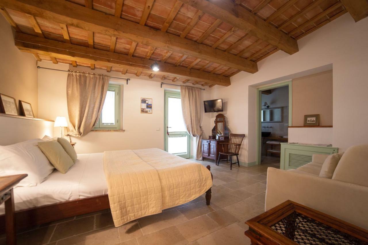 Le Maracla Country House Jesi Exterior foto